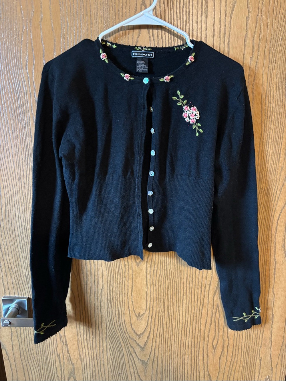 Takeout Black Cropped Cardigan with Pink Floral Embroidery